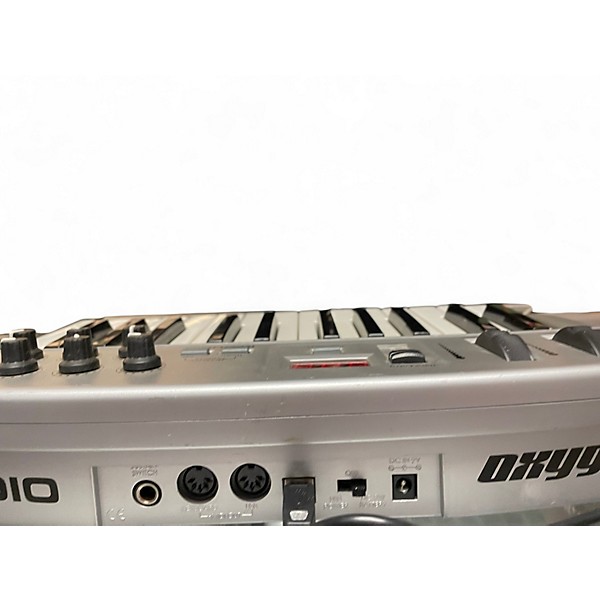 Used M-Audio Oxygen 25 Key MIDI Controller