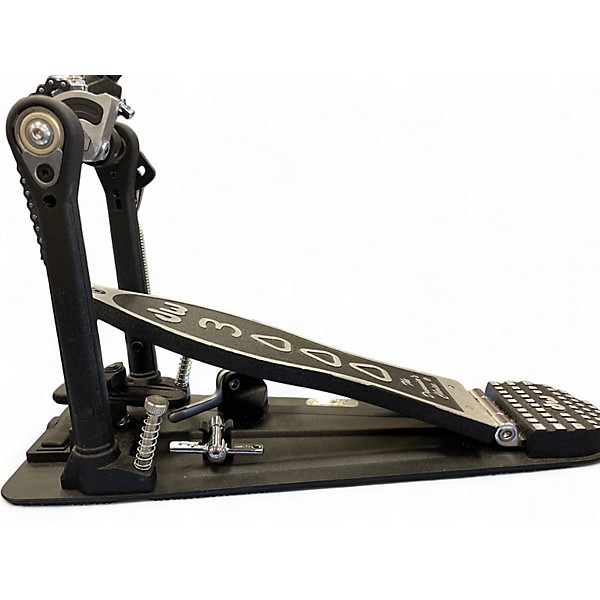 Used DW 3000 Series Single Single Bass Drum Pedal