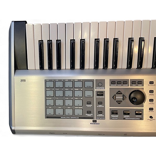 Used Roland Fantom X6 Keyboard Workstation