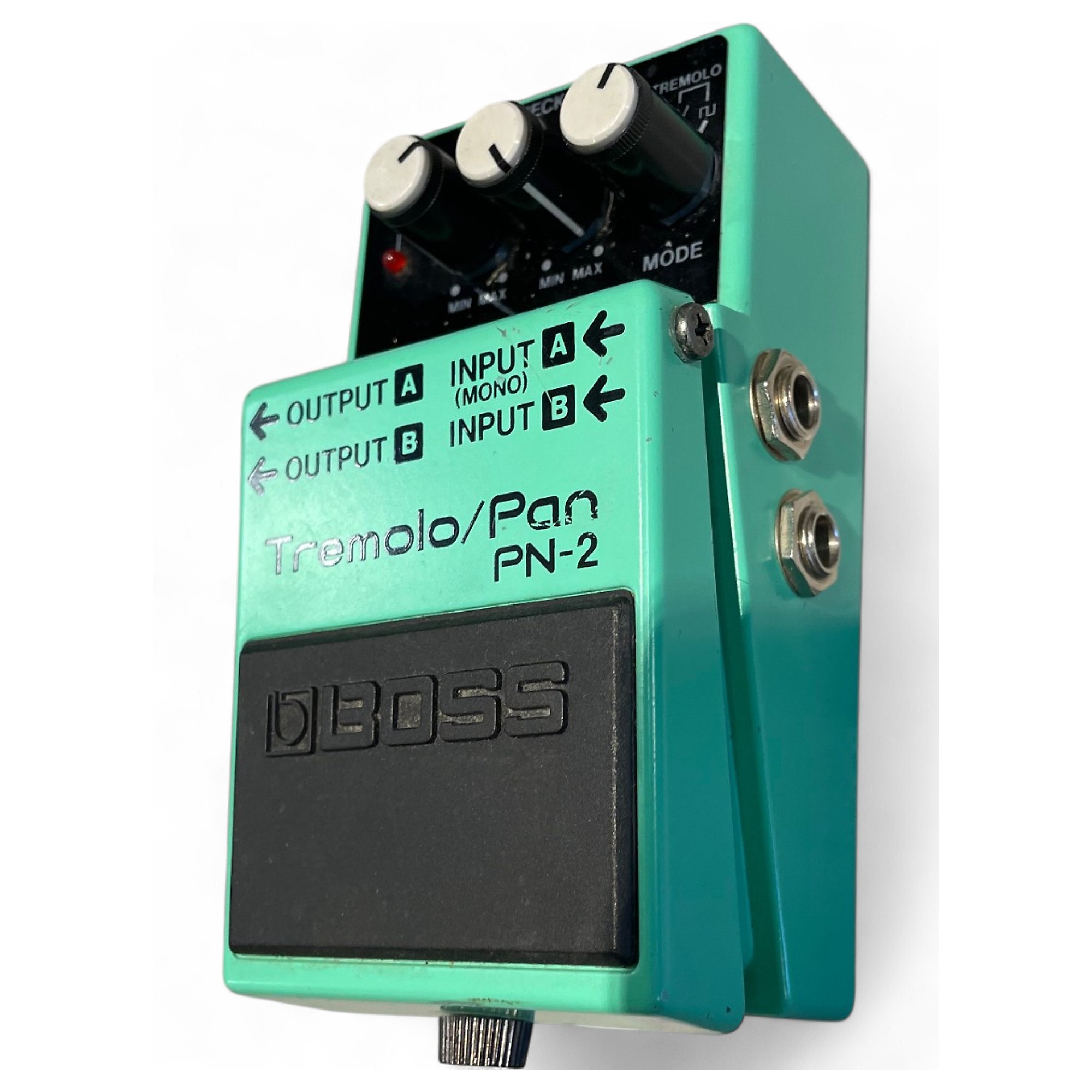 エフェクター　BOSS Tremolo Pan PN-2 USED Boss PN-2 Tremolo/Pan | The Music Emporium