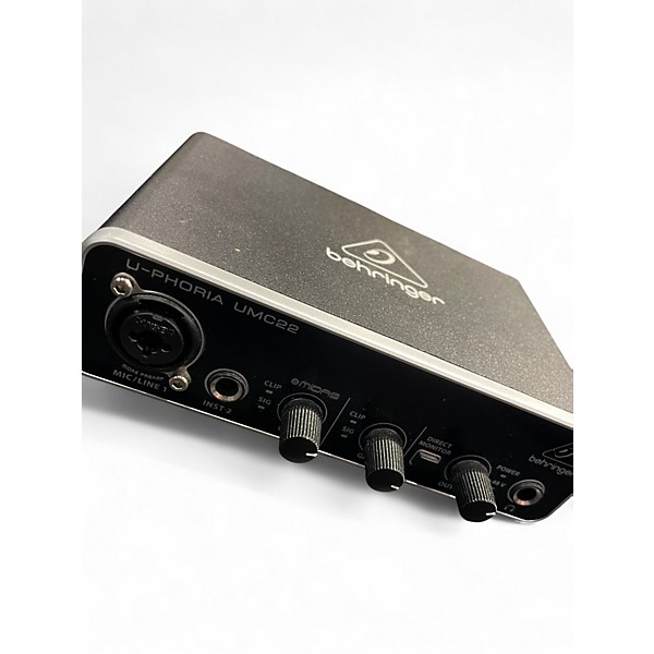 Used Behringer U-Phoria UMC22 Audio Interface | Guitar Center