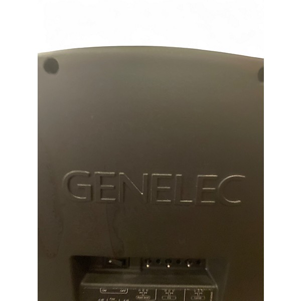 Used Genelec M040AM PAIR Powered Monitor