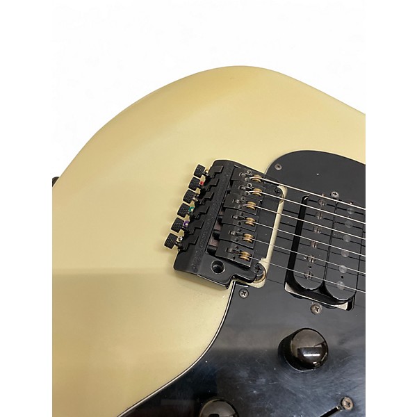 Vintage 1986 Charvel model 3 Antique White Solid Body Electric Guitar