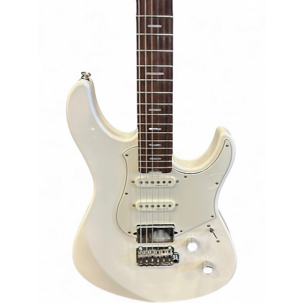 Used Yamaha Pacifica Standard Plus White Solid Body Electric Guitar
