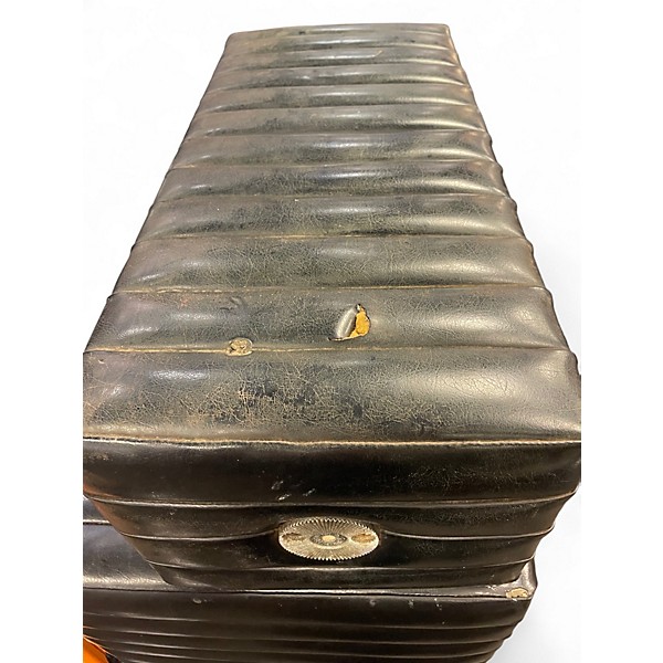 Vintage 1980s Kustom TUCK N ROLL 200 Bass Combo Amp