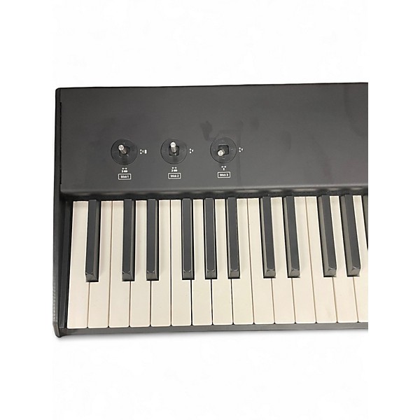 Used Studiologic SL88I STUDIO MIDI Controller