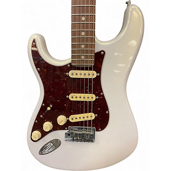 Used 2024 Fender American Ultra Stratocaster LH ARCTIC PEARL Electric Guitar