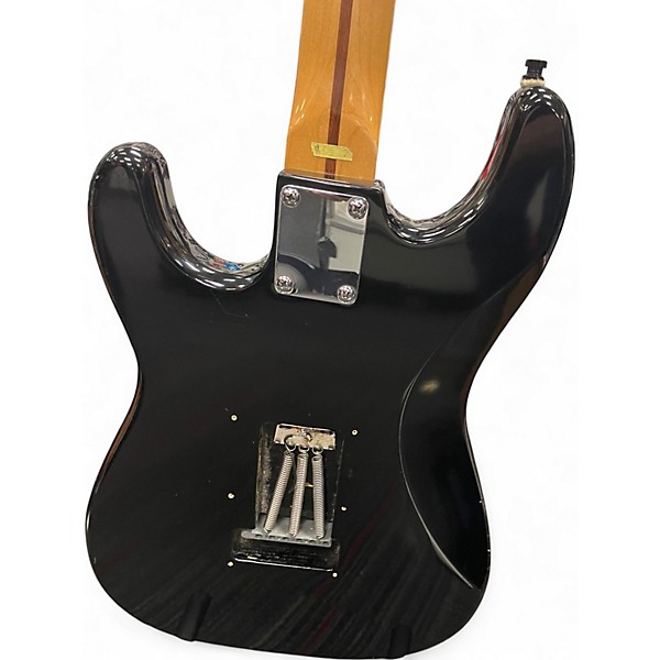 Used 1998 Squier Ii Standard Stratocaster Black Solid Body Electric Guitar