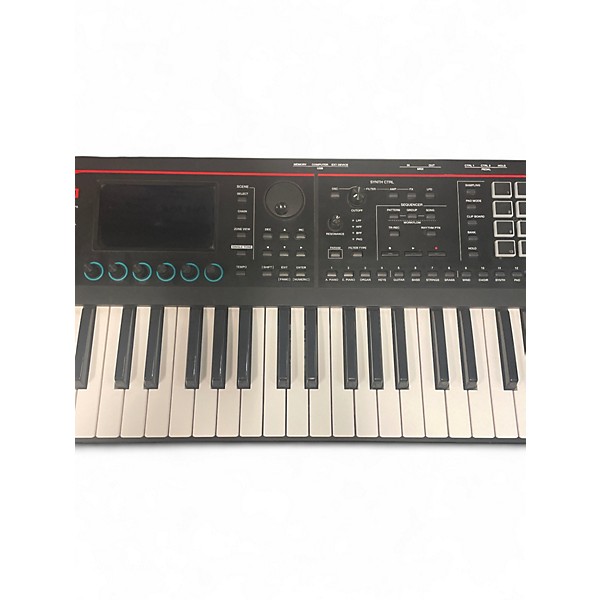 Used Roland Fantom 07 Keyboard Workstation