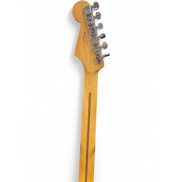 Used 2020s Fender Player Stratocaster 2 Color Sunburst Solid Body Electric Guitar
