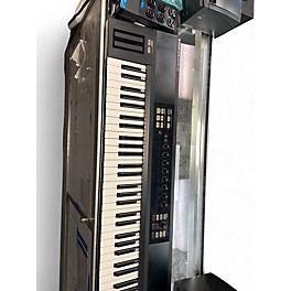 Used Native Instruments Komplete Kontrol S61 MIDI Controller