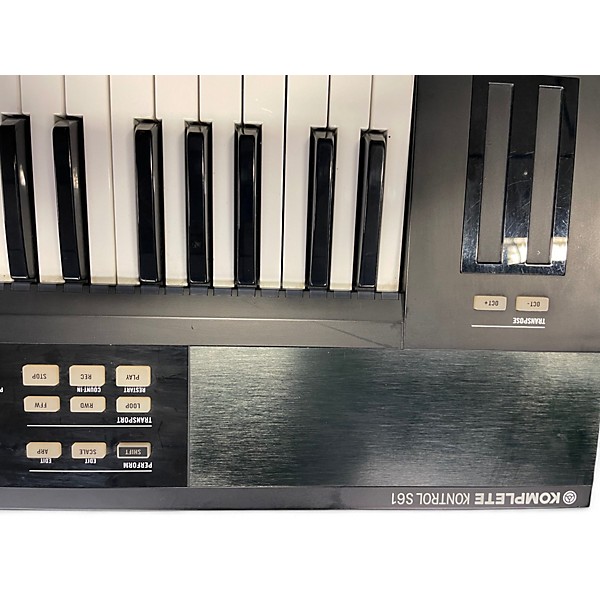 Used Native Instruments Komplete Kontrol S61 MIDI Controller