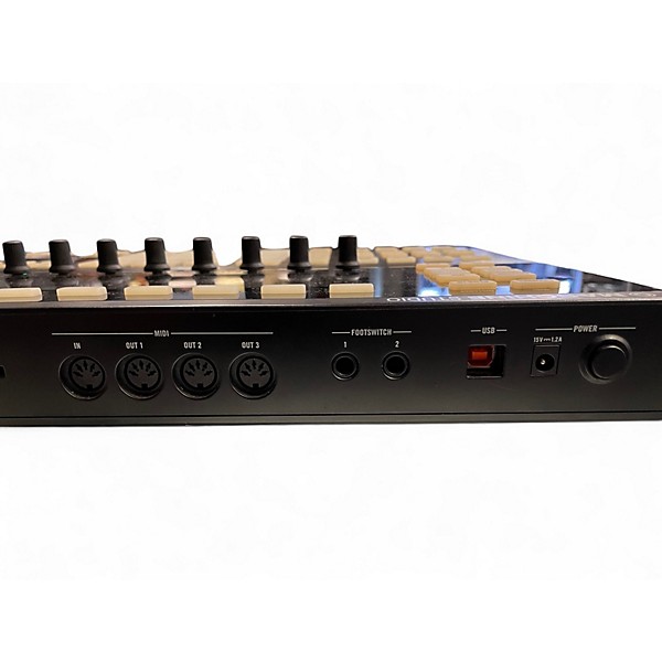 Used Native Instruments Maschine Studio MIDI Controller