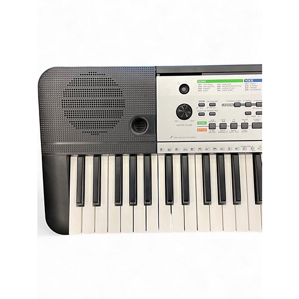 Used Yamaha YPT255 Arranger Keyboard