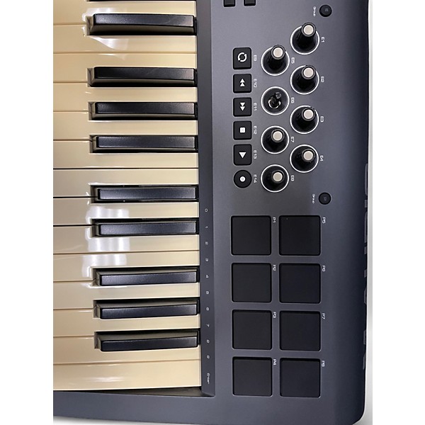 Used M-Audio Axiom 49 Key MIDI Controller