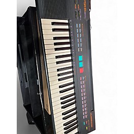 Used Yamaha PSR8