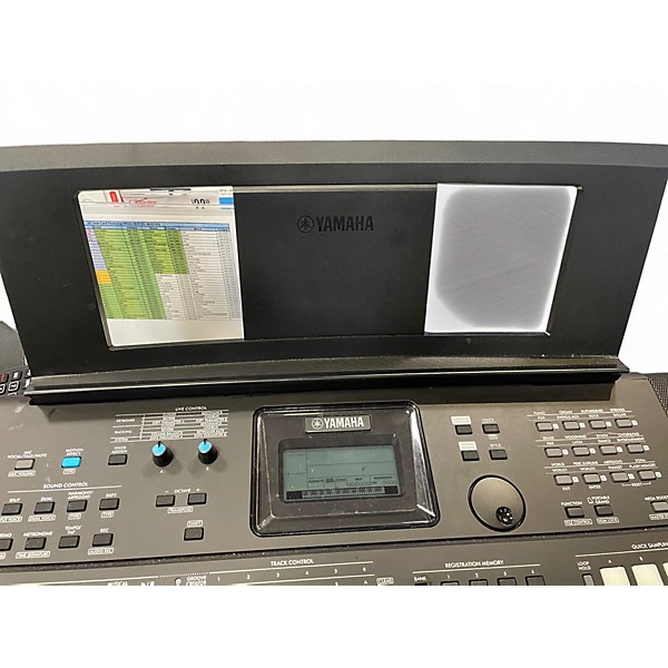 Used Yamaha PSRE473 Portable Keyboard