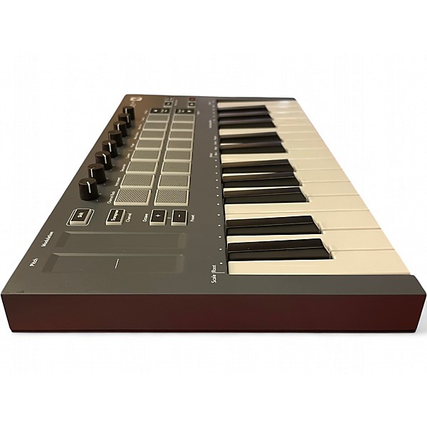 Used Novation FLKEY MINI MIDI Controller | Guitar Center