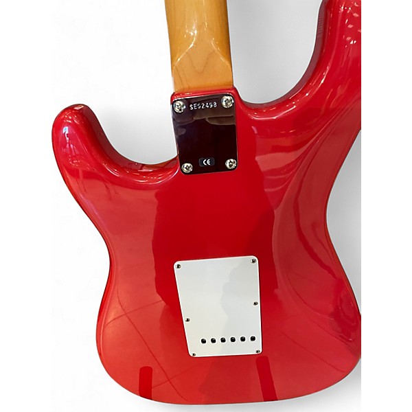 Used 2004 Fender Mark Knopfler Signature Series Stratocaster Fiesta Red Solid Body Electric Guitar