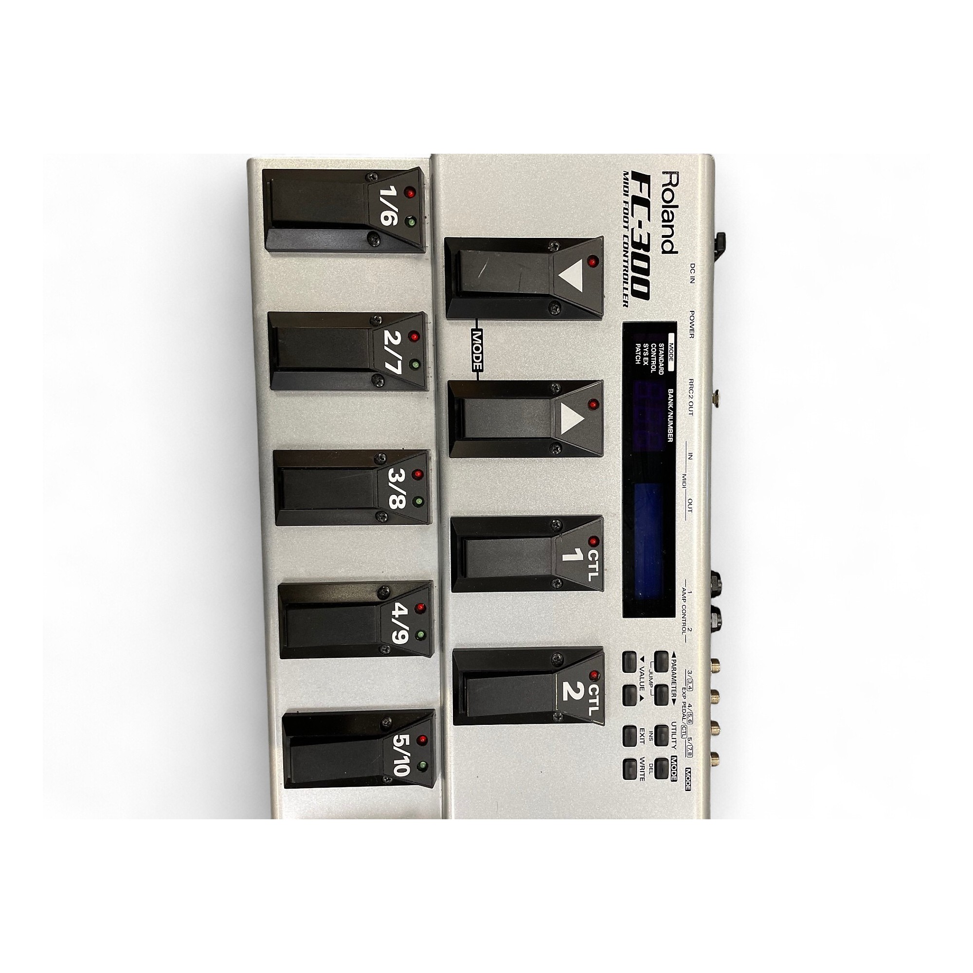 Roland MIDI フット コントローラー FC-300 Roland FC-300 MIDI Foot Controller | Sweetwater