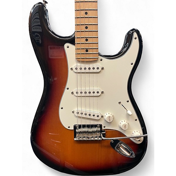 【極美品】Fender Player stratcaster 3ts Amazon.com: Fender Player Stratocaster SSS Electric Guitar