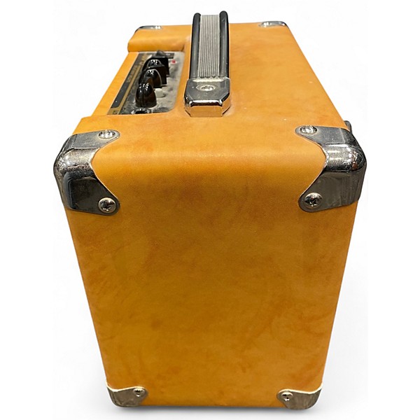 Used Esteban G-10 Battery Powered Amp