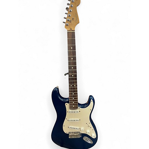 Used Fender Highway One Stratocaster TRANSPARENT SAPPHIRE BLUE Solid Body Electric Guitar