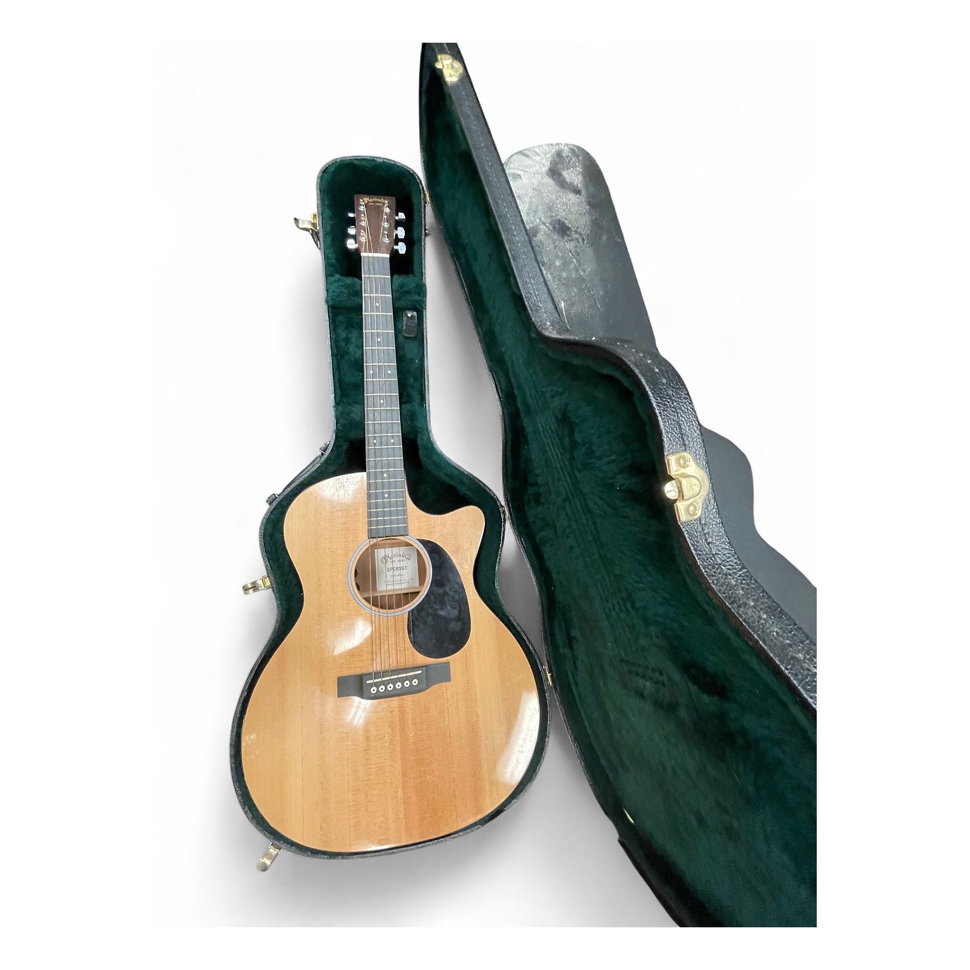 ギター MARTIN GPCRSGT Review: Martin GPCRSGT is Effortless to Play and Easy to