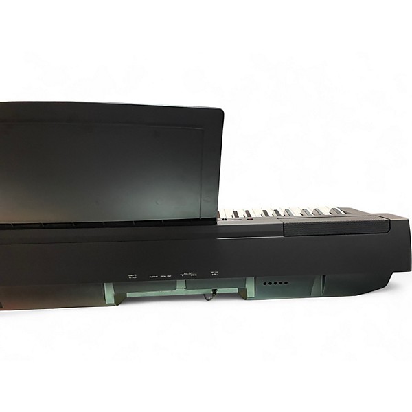 Used Yamaha P125 Digital Piano