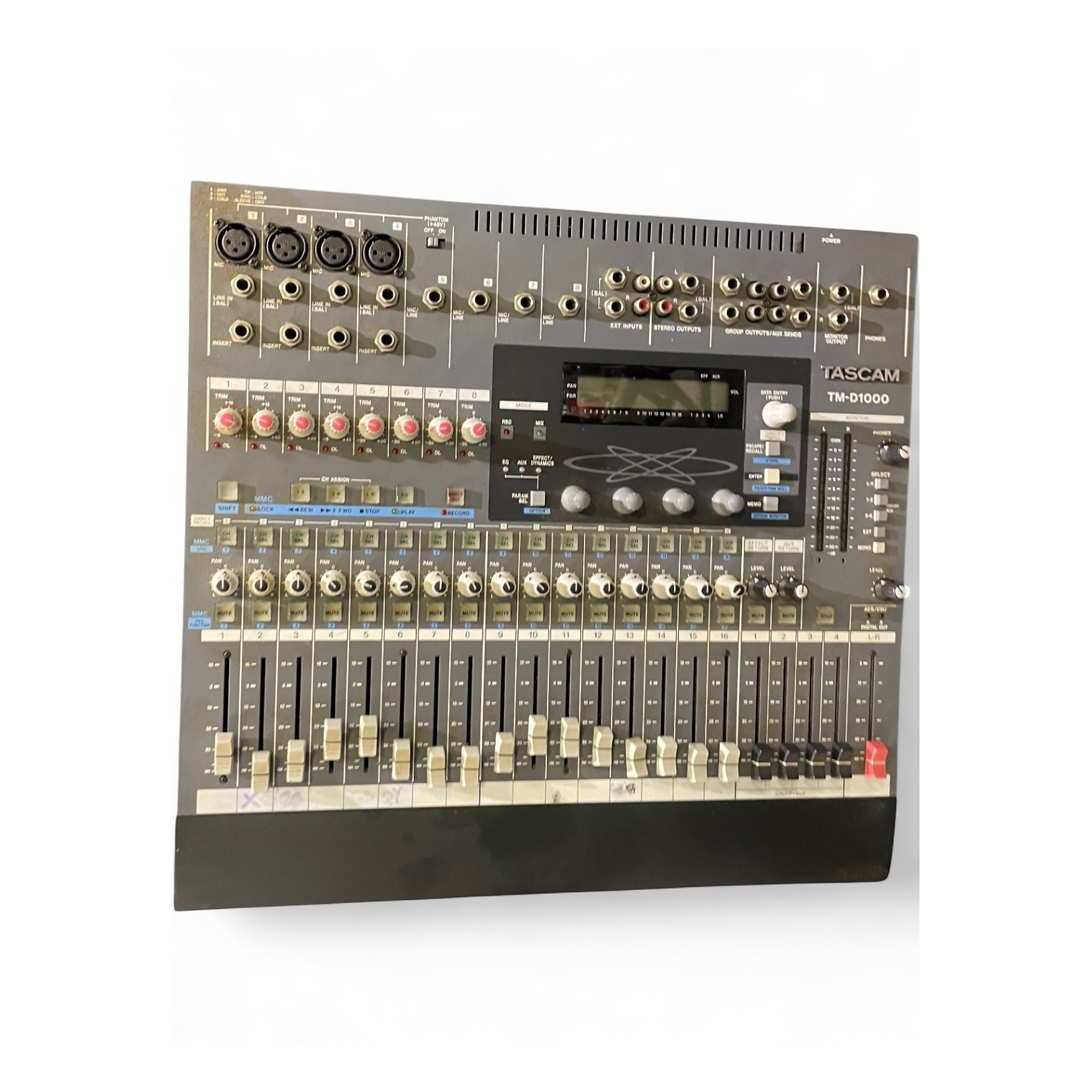 Used TASCAM D1000 Unpowered Mixer | Guitar Center