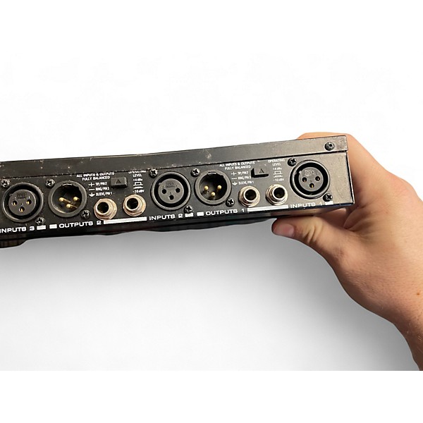 Used Behringer MDX4400 Compressor