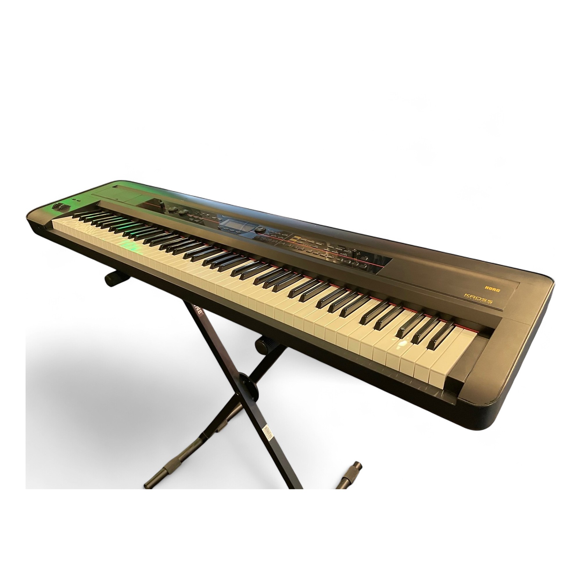 【M】KORG KROSS 88 Korg Kross 88-key Synthesizer Workstation | Sweetwater