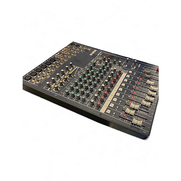 Used Yamaha MG124CX Unpowered Mixer