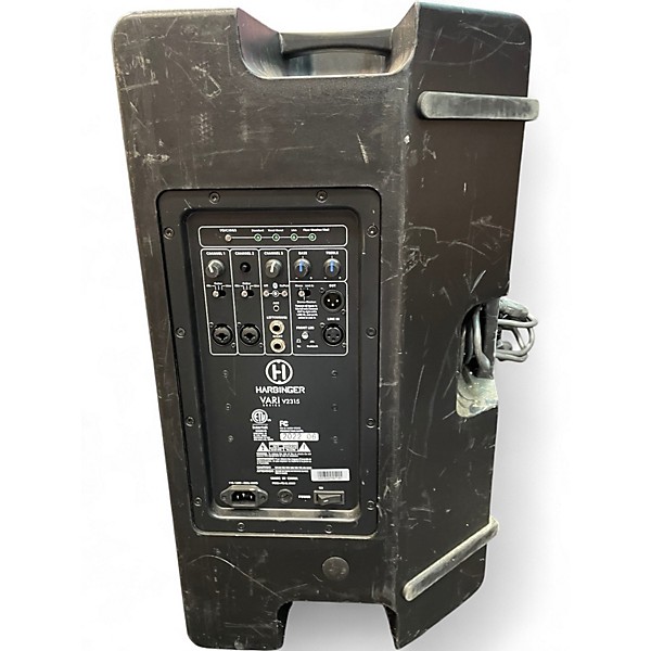 Used Harbinger VARI V2315 Powered Speaker