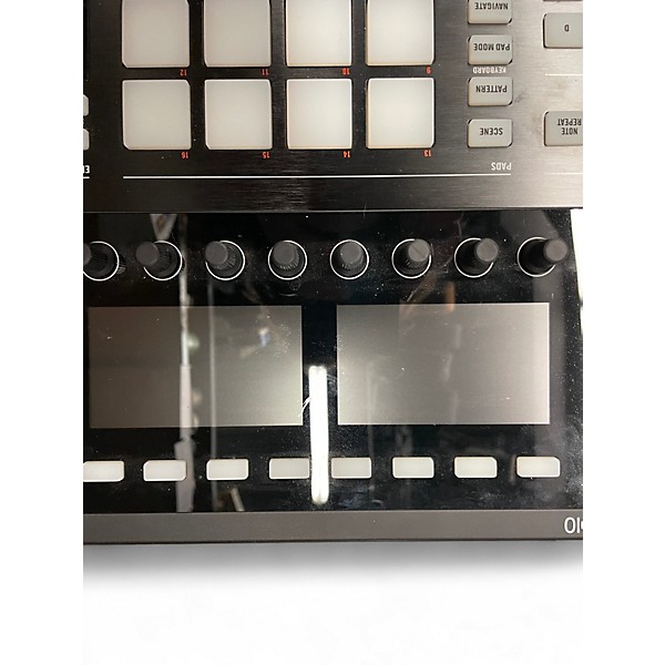 Used Native Instruments Maschine Studio MIDI Controller
