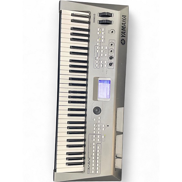 Used Yamaha Motif XS7 77 Key Keyboard Workstation