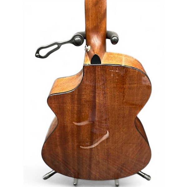 Used Breedlove Discovery Concert Cutaway Mahogany Acoustic Electric Guitar