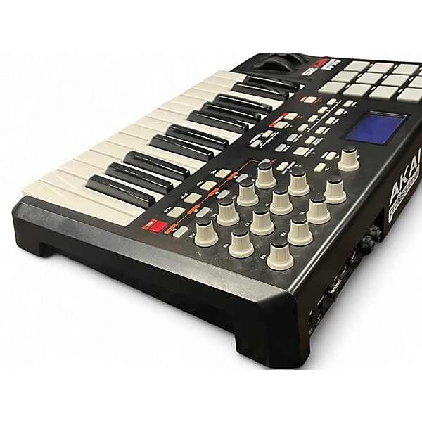 Used Akai Professional MPK25 25 Key MIDI Controller
