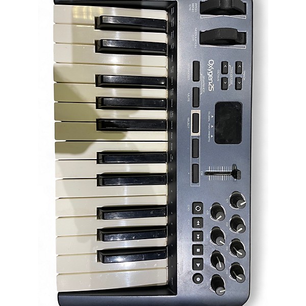 Used M-Audio Oxygen 25 Key MIDI Controller
