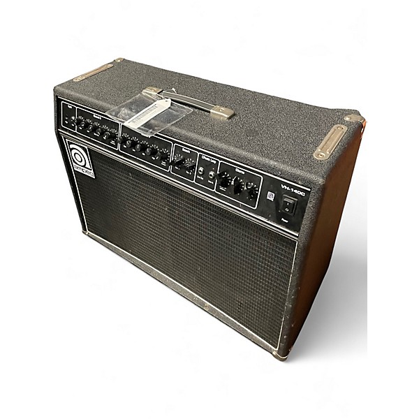 Used Ampeg VH-140C Guitar Combo Amp