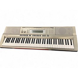 Used Casio WK200 76 Key Keyboard Workstation