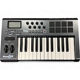 Used M-Audio Axiom 25 Key MIDI Controller