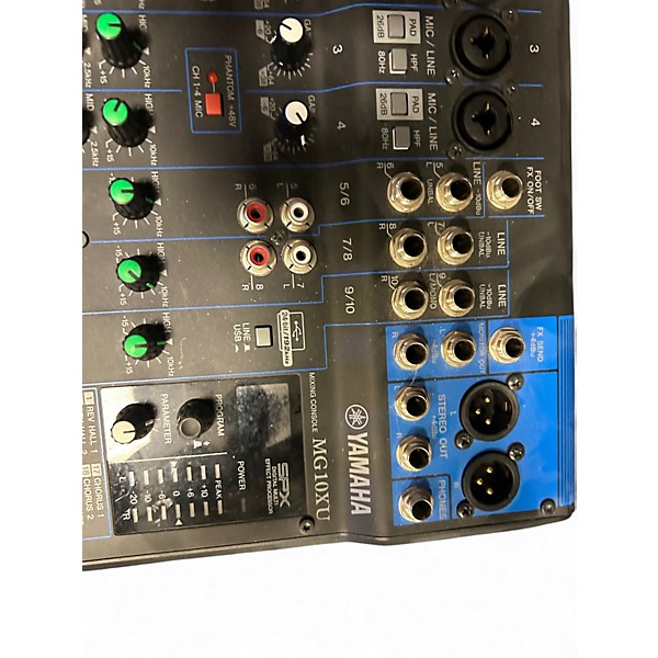 Used Yamaha MG10XU Powered Mixer