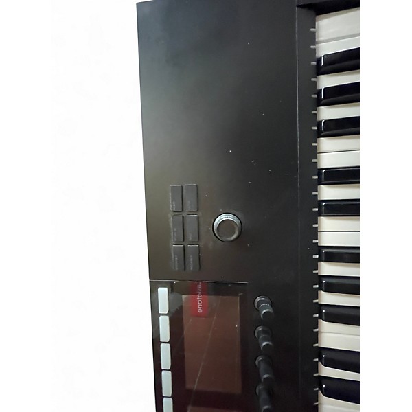 Used Native Instruments Komplete Kontrol S49 MIDI Controller