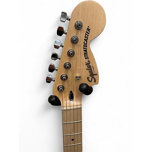 Used Squier Affinity Stratocaster Lake Placid Blue Solid Body Electric Guitar
