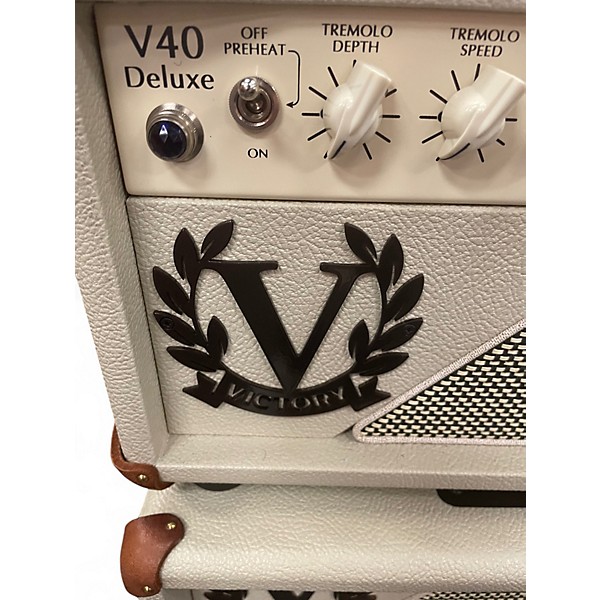 Used Victory V40 DELUXE HEAD WITH DUCHESS 2X12 CABINET Guitar Stack