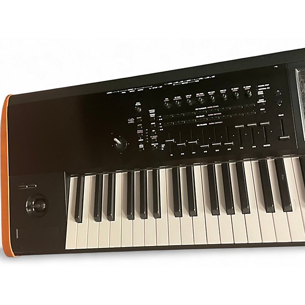 Used KORG Kronos 2 88 Key Keyboard Workstation | Guitar Center