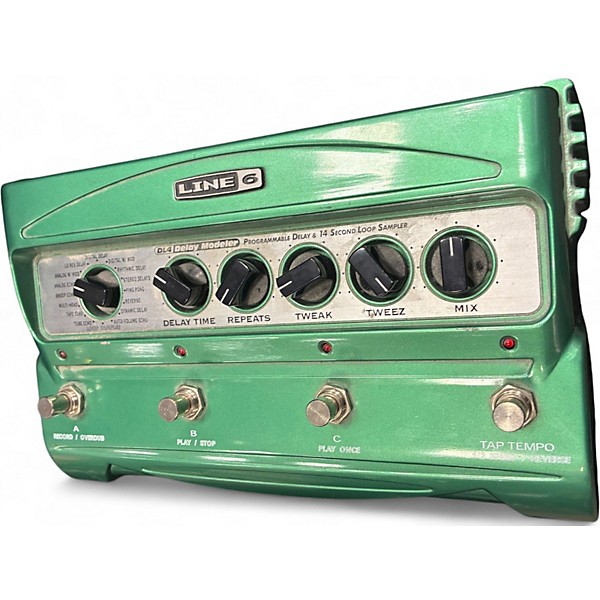 Used Line 6 DL4 Effect Pedal