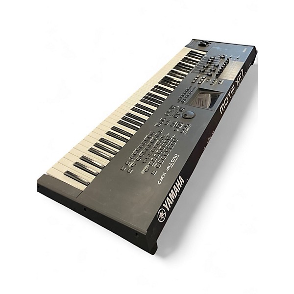 Used Yamaha Motif XF7 76 Key Keyboard Workstation