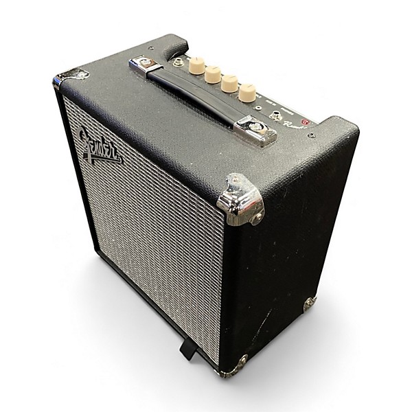 Used Fender Rumble 15 15W 1X8 Bass Combo Amp